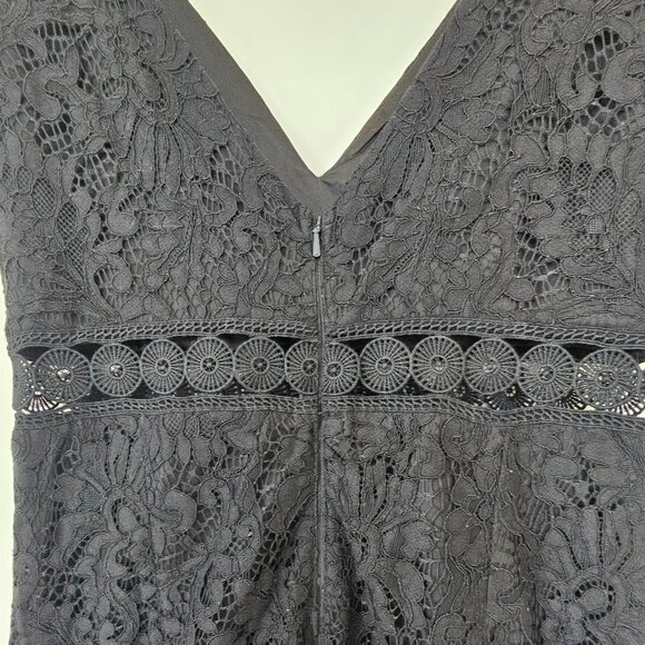 Bardot Lace Sheath Dress in Classic Black, size S (US 6) - Picture 6 of 7